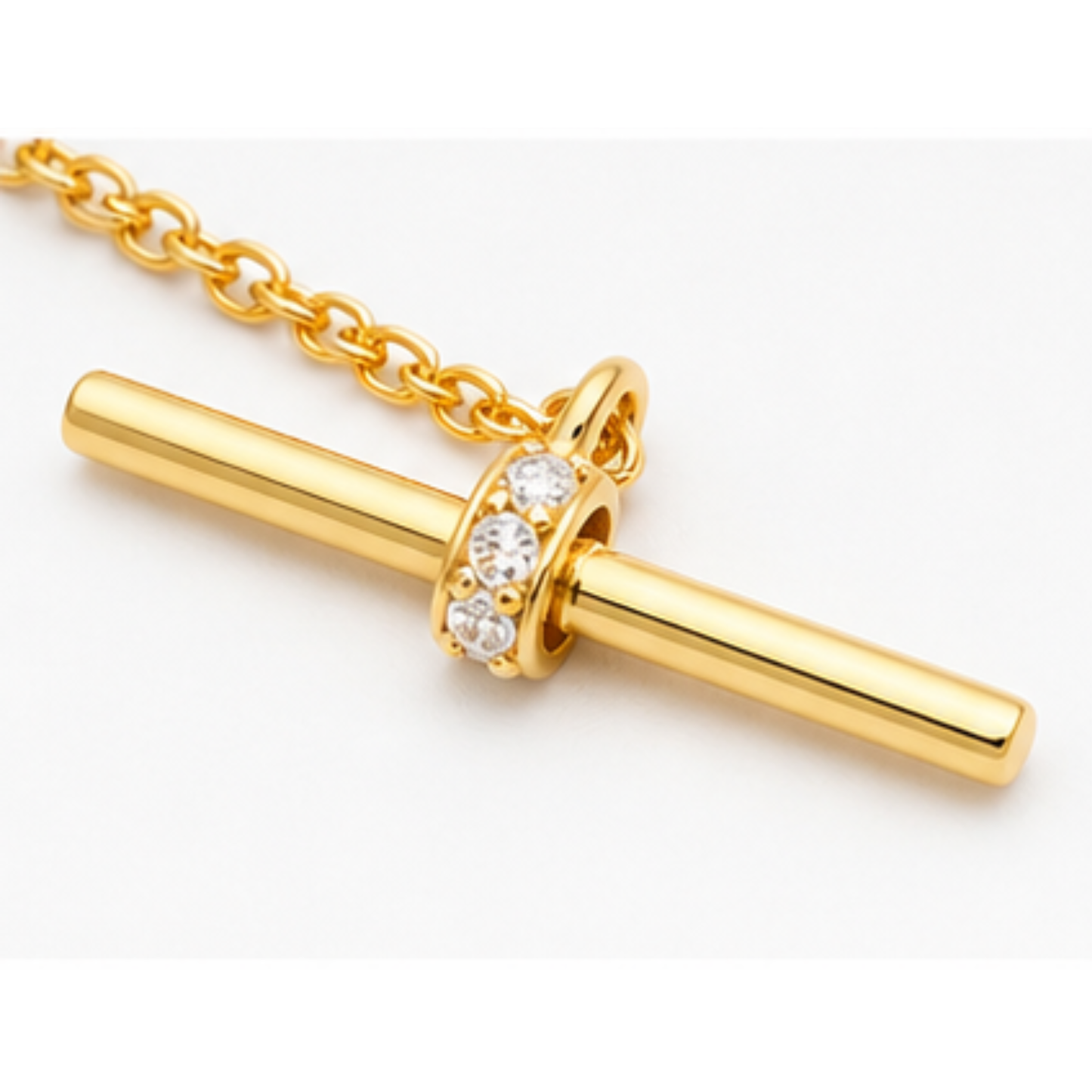 18K Gold Plated T-Bar Pendant Necklace | Shralite London. close up